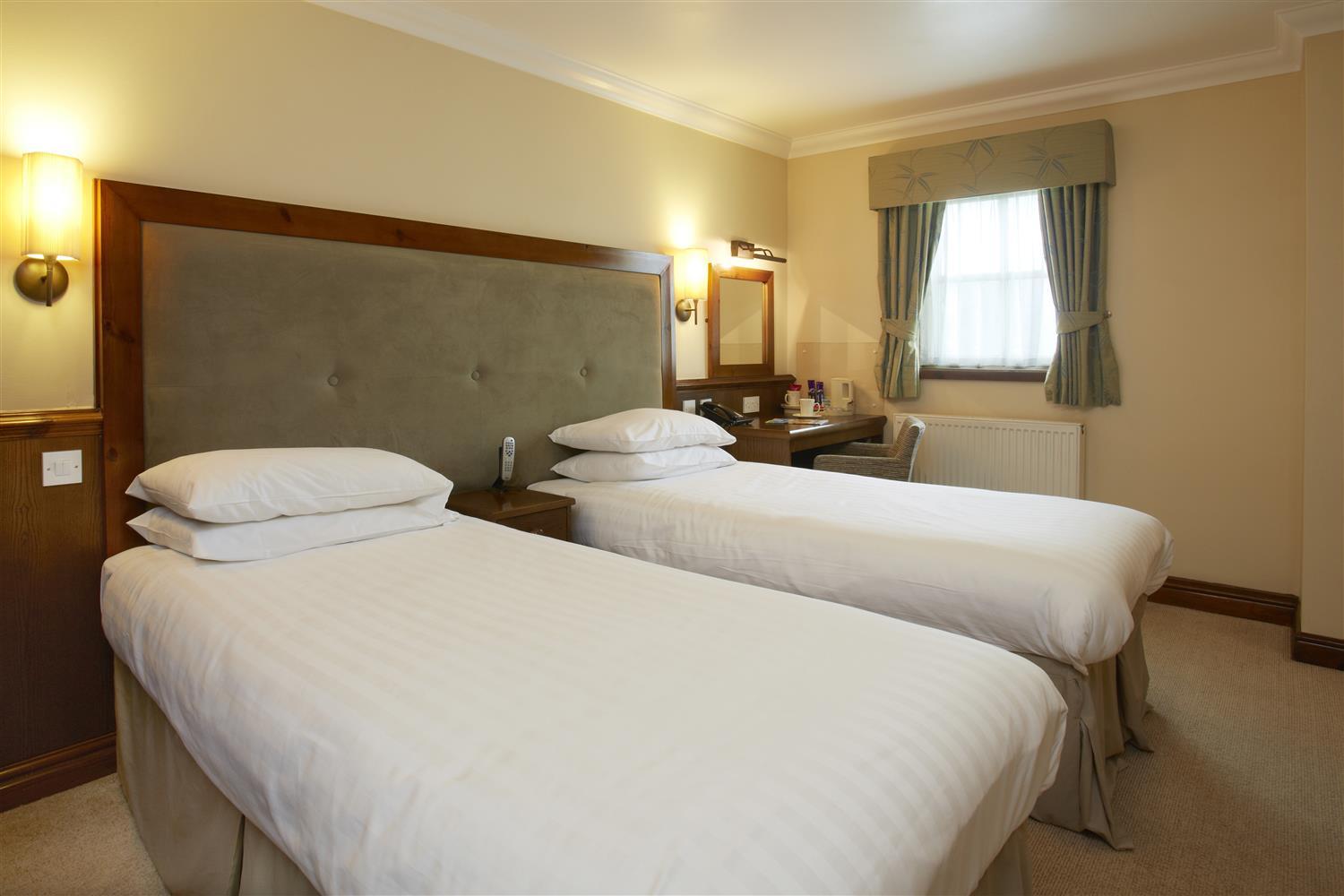 Best Western Plus Pastures Hotel Doncaster Exteriör bild