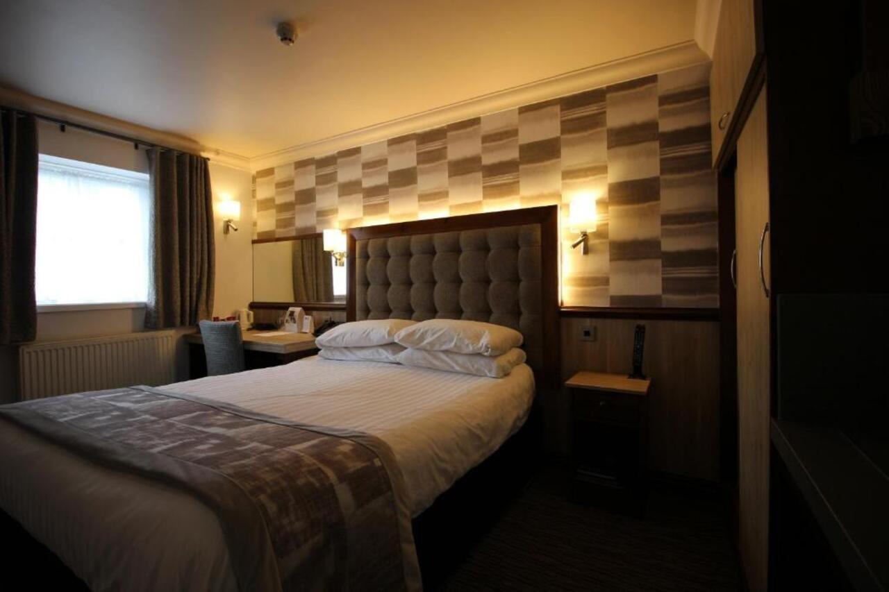 Best Western Plus Pastures Hotel Doncaster Exteriör bild