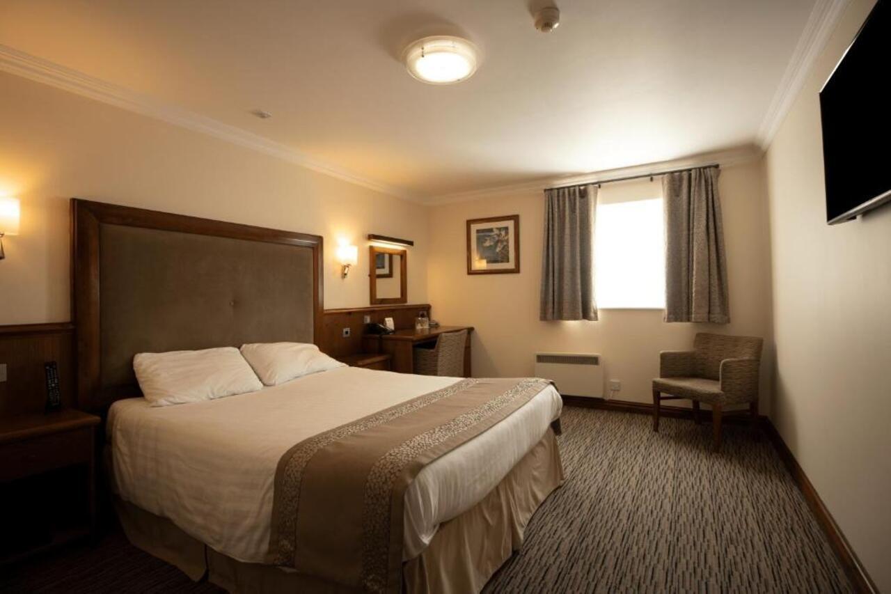 Best Western Plus Pastures Hotel Doncaster Exteriör bild